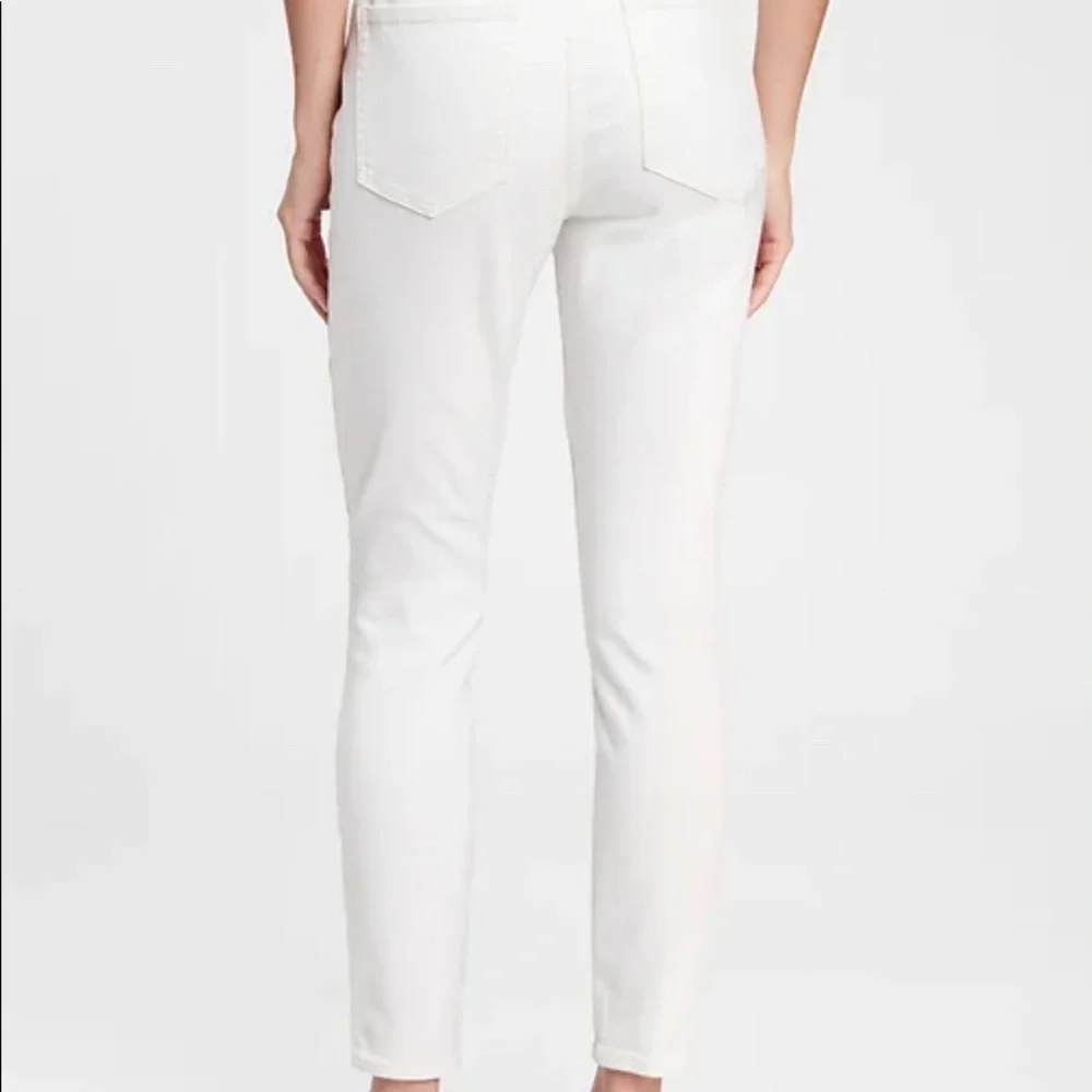 Gap true high rise skinny off white jeans